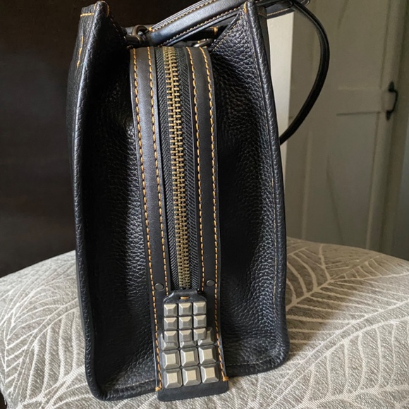 Coach Rogue 30 Pyramid - Picture 5 of 9